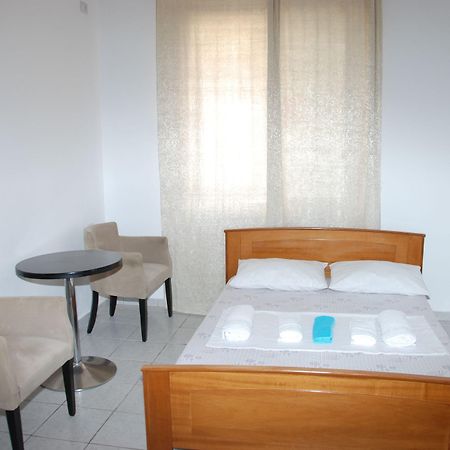 Casa Mia Hotel Saranda Zewnętrze zdjęcie